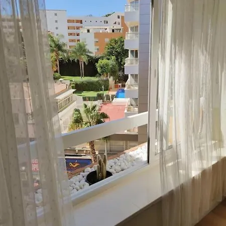 Estudio Centrico En Torremolinos Exterior photo
